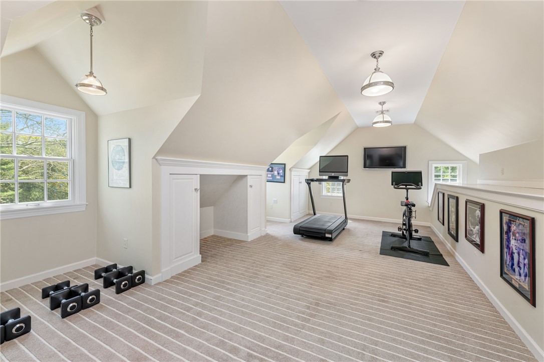 24 Cedar Avenue Barrington, RI 02806 - Photo 34 of 50