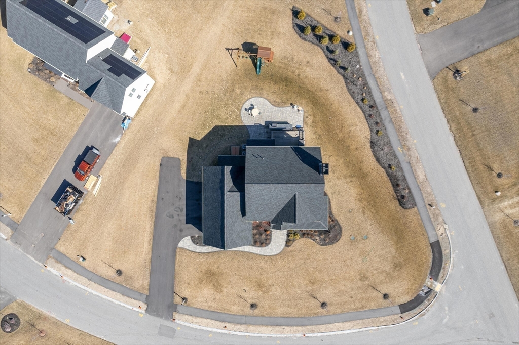 10 Rochambeau Avenue Wrentham, MA 02093 - Photo 40 of 40 a view of a living room