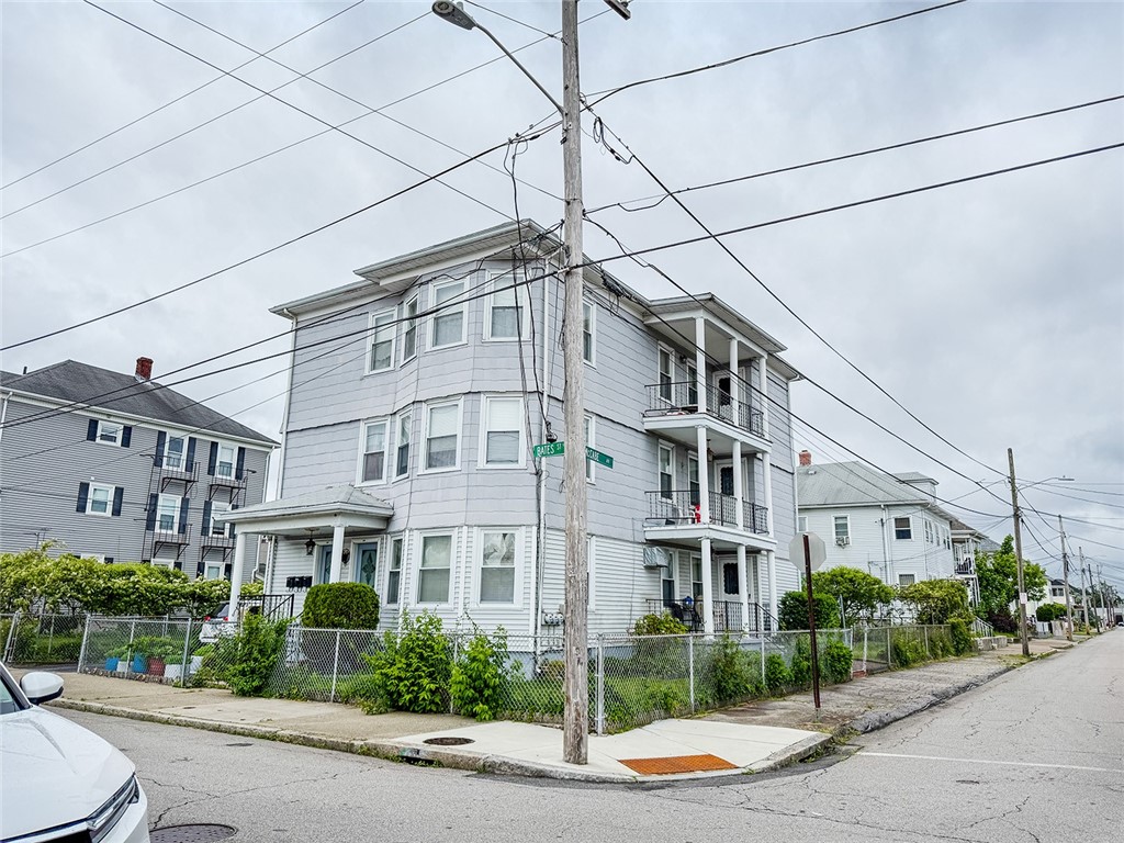 104 Bates Street Pawtucket, RI 02861 - Photo 45 of 46