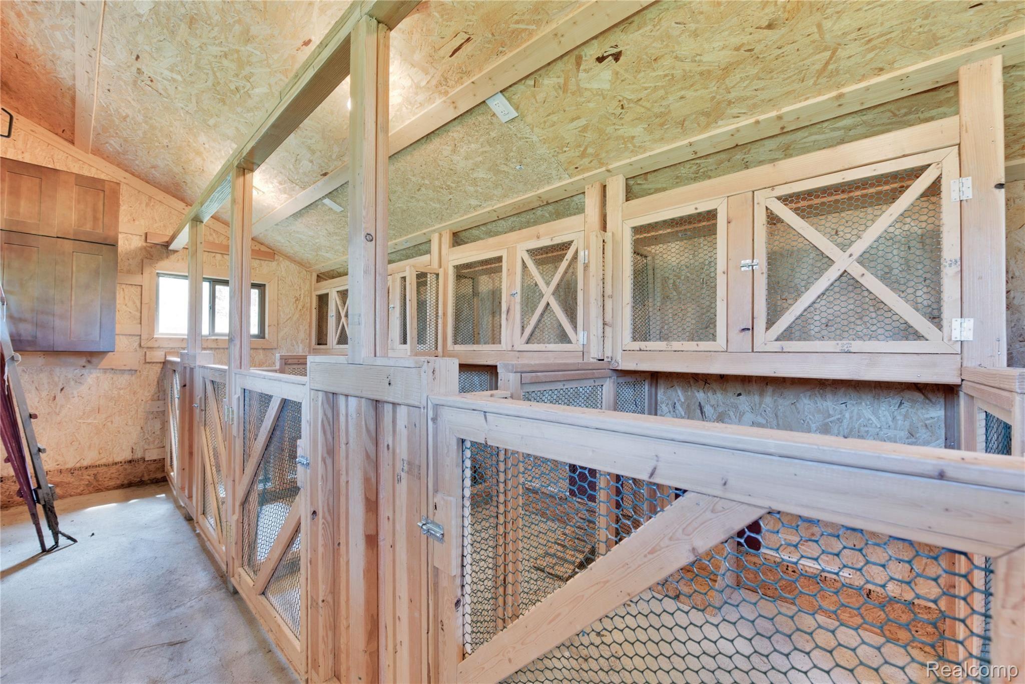 3250 Pingree Road Howell, MI 48843 - Photo 56 of 72 lFipcAvM.jpeg