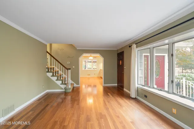 $699,990 | 4 Coral Place, Middletown, NJ 07748