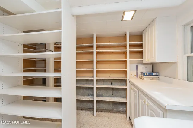 $699,990 | 4 Coral Place, Middletown, NJ 07748