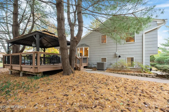 $699,990 | 4 Coral Place, Middletown, NJ 07748