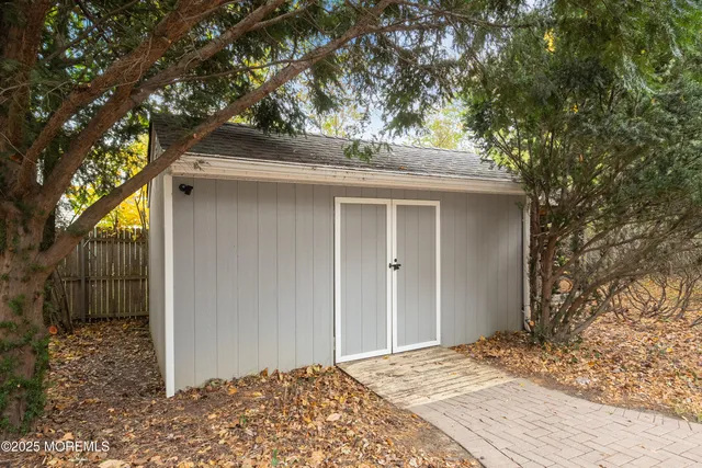 $699,990 | 4 Coral Place, Middletown, NJ 07748