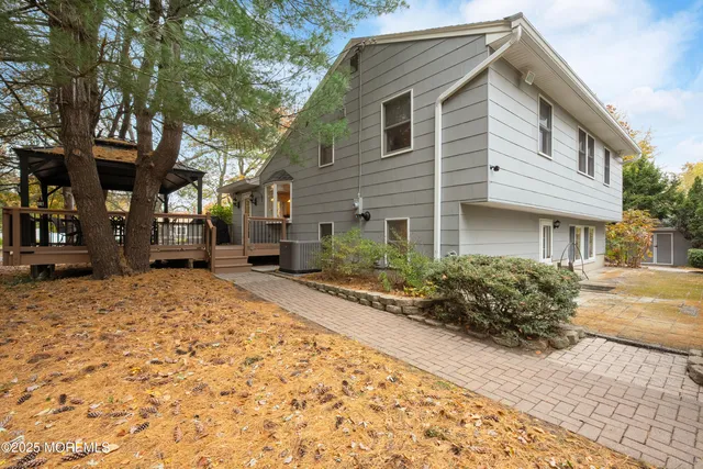 $699,990 | 4 Coral Place, Middletown, NJ 07748