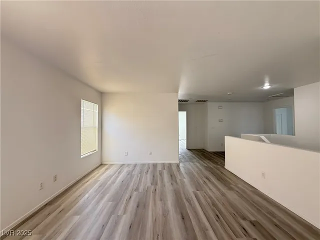 $1,900 | 3221 Aspinwall Court, North Las Vegas, NV 89081