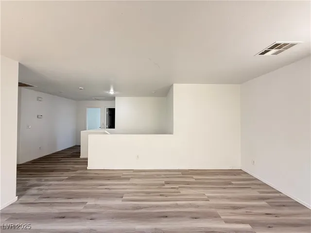 $1,900 | 3221 Aspinwall Court, North Las Vegas, NV 89081