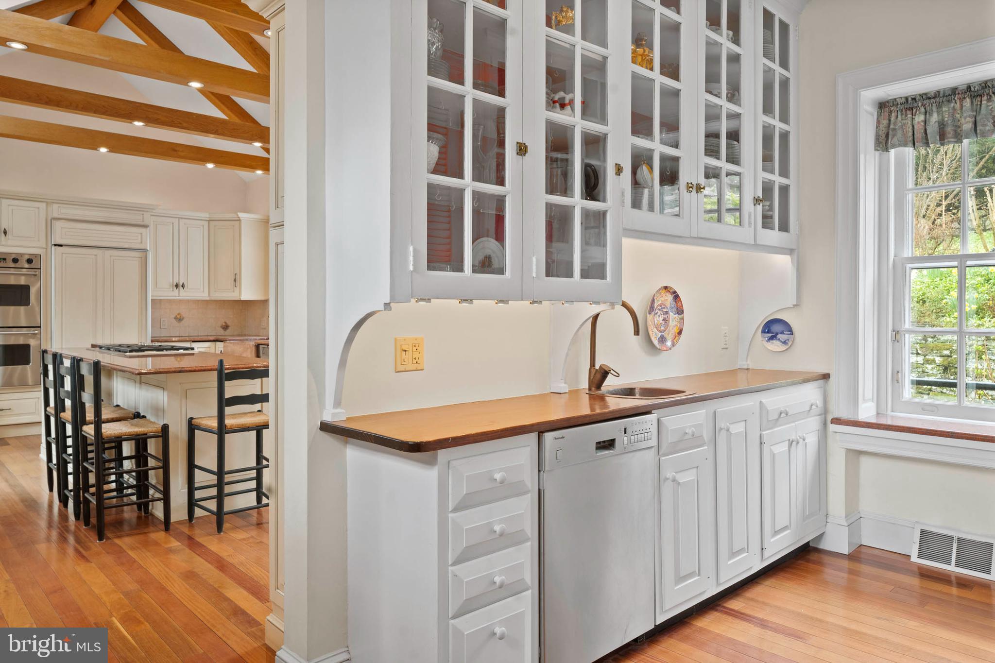 11 West Bells Mill Road Philadelphia, PA 19118 - Photo 15 of 36 Gallery Image 15