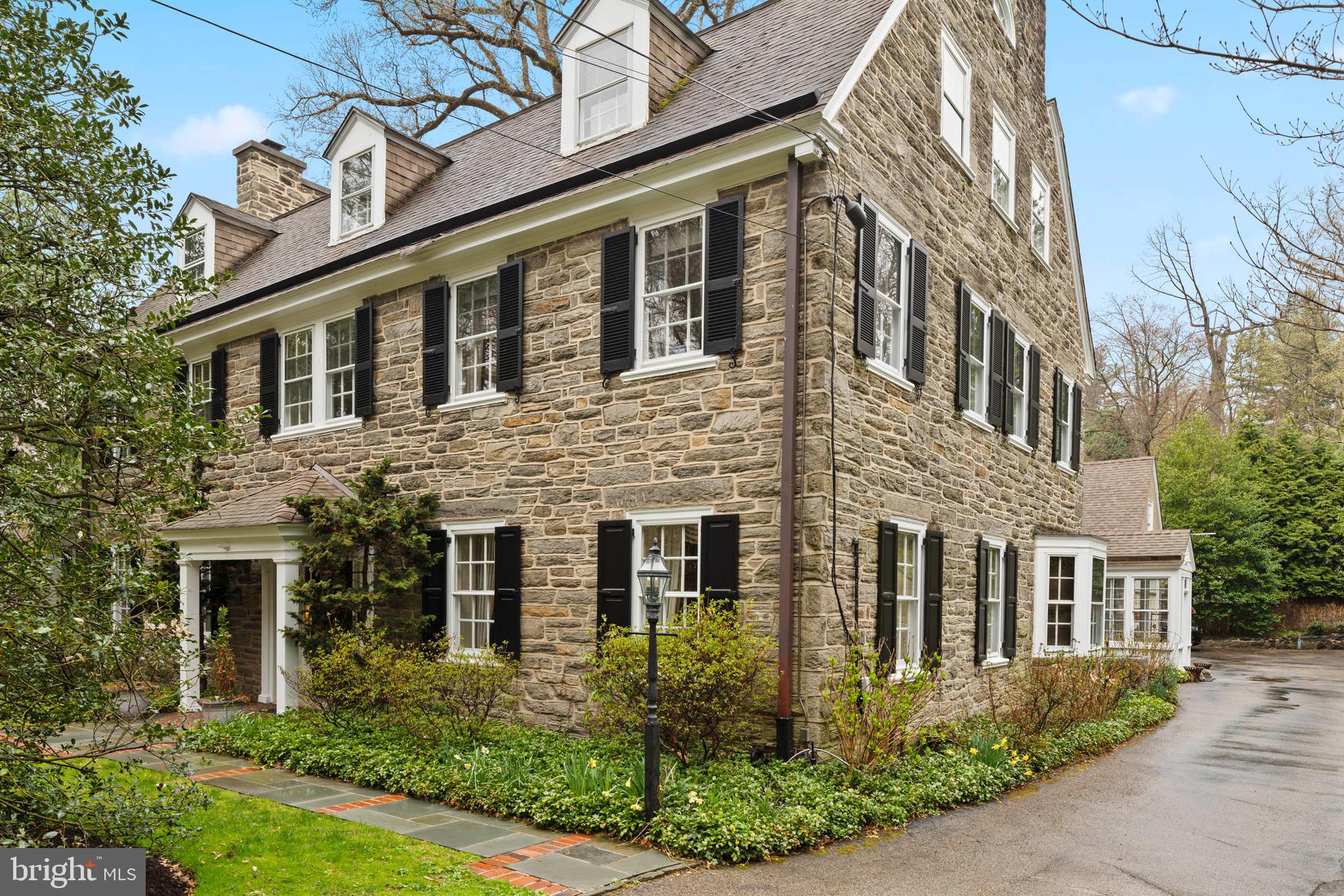 11 West Bells Mill Road Philadelphia, PA 19118 - Photo 3 of 36 Gallery Image 3