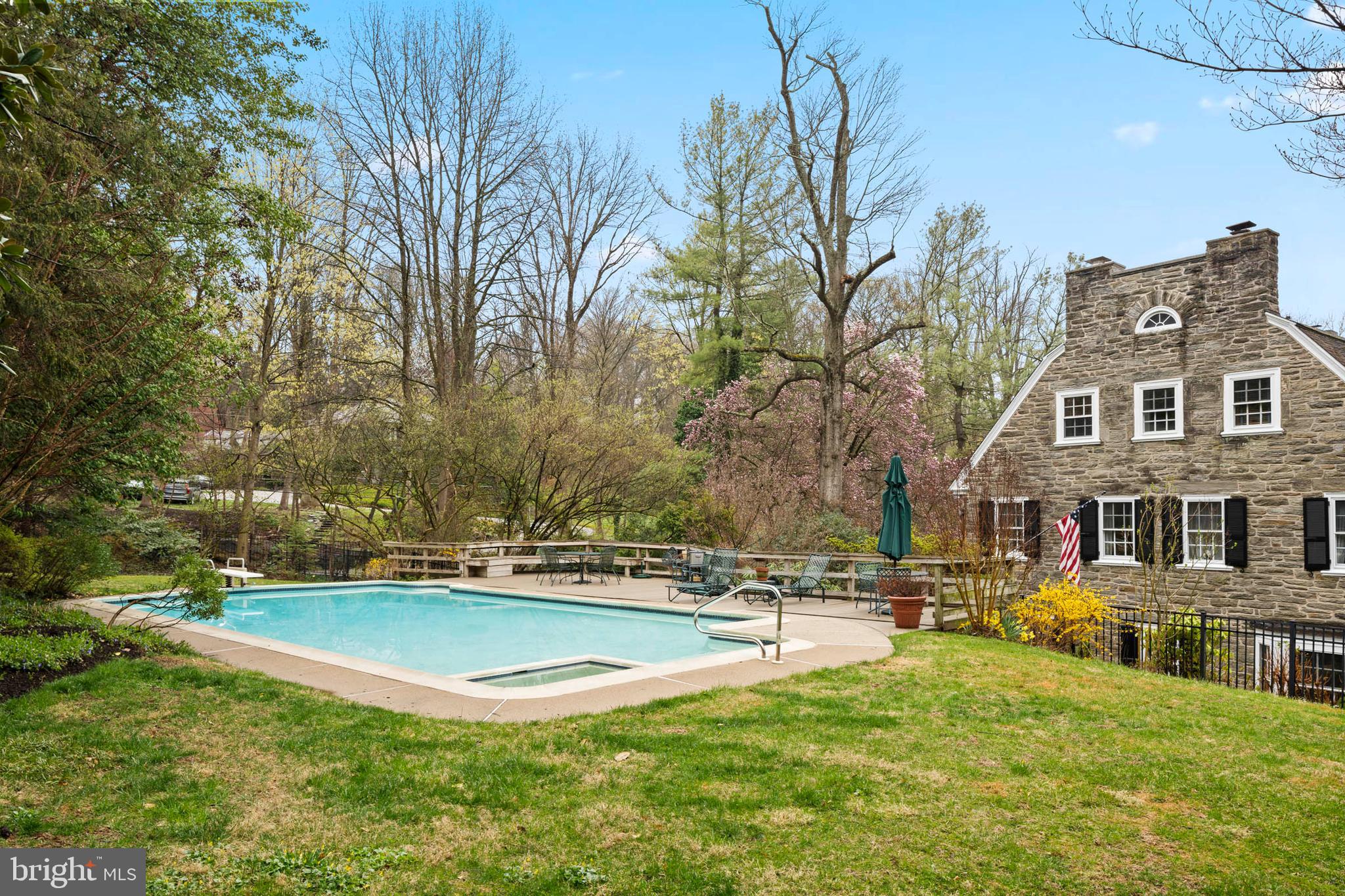 11 West Bells Mill Road Philadelphia, PA 19118 - Photo 35 of 36 Gallery Image 35