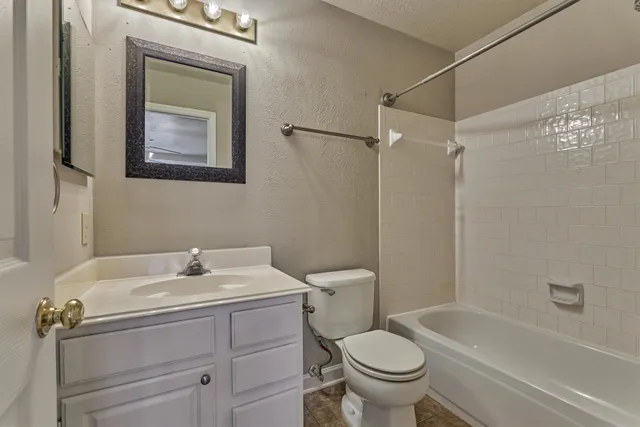 $3,500 | 15 West Stony End Place, The Woodlands, TX 77381