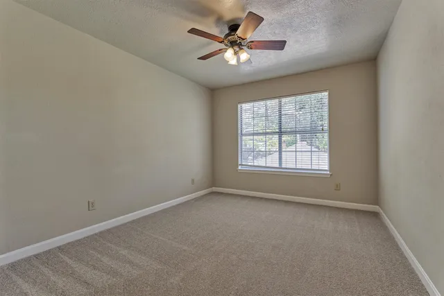 $3,500 | 15 West Stony End Place, The Woodlands, TX 77381