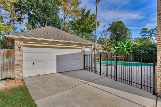 $3,500 | 15 West Stony End Place, The Woodlands, TX 77381