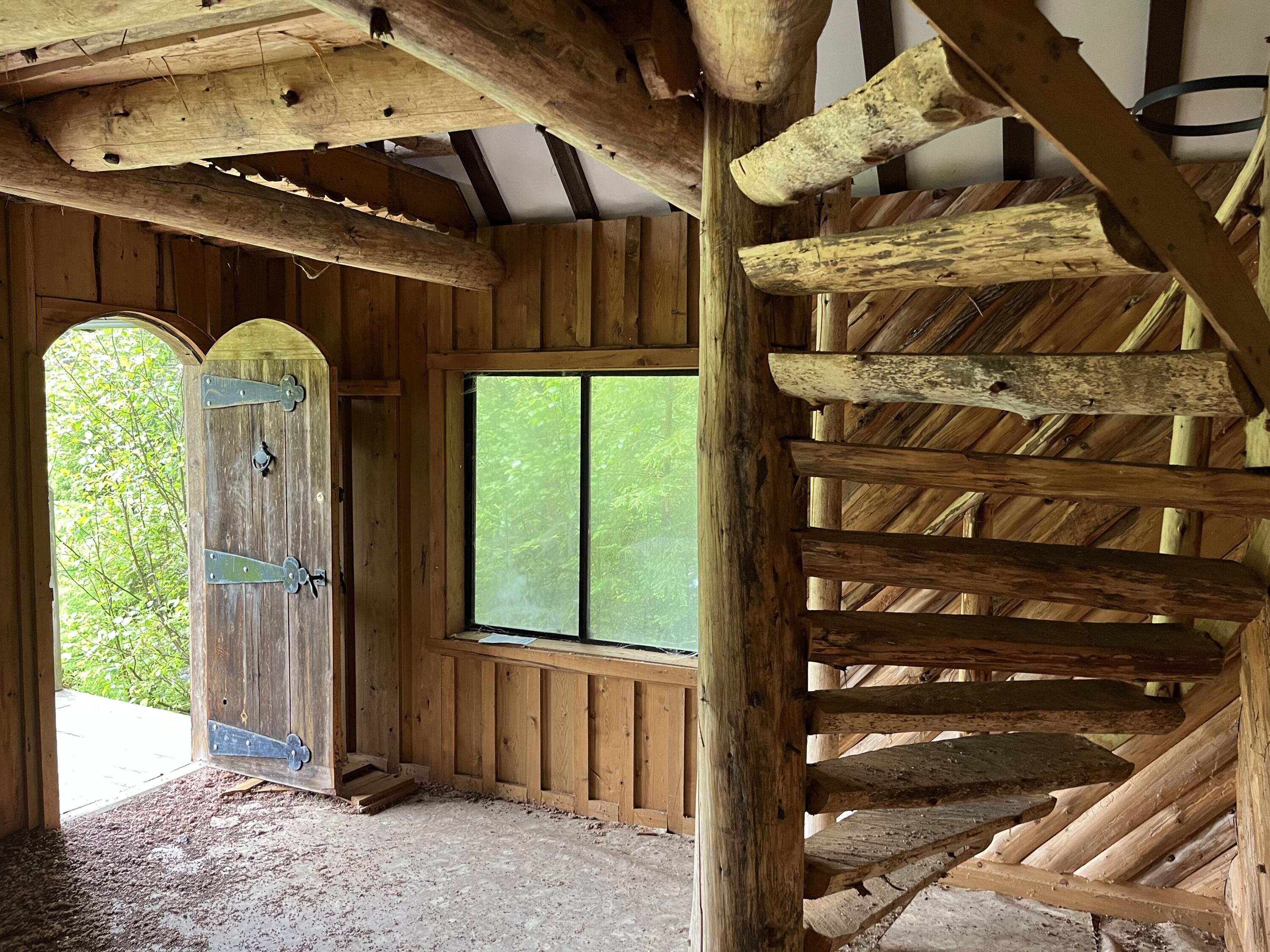 1731 Hamlin Road Van Buren, ME 04785 - Photo 27 of 34 Hamlin property