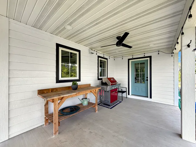 $689,900 | 4567 West Stephenson St Road, Freeport, IL 61032