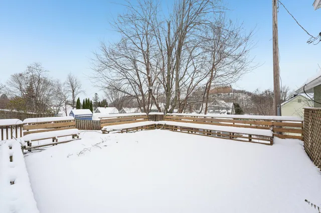 $199,999 | 497 East 7th Street, Red Wing, MN 55066