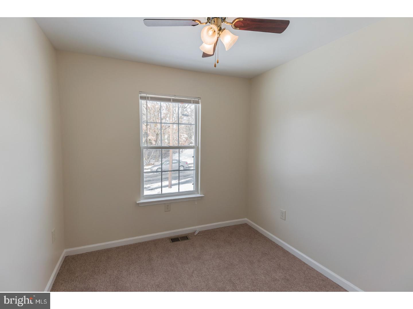 308 Ridge Avenue Glendora, NJ 08029 - Photo 21 of 25 Bedroom 2