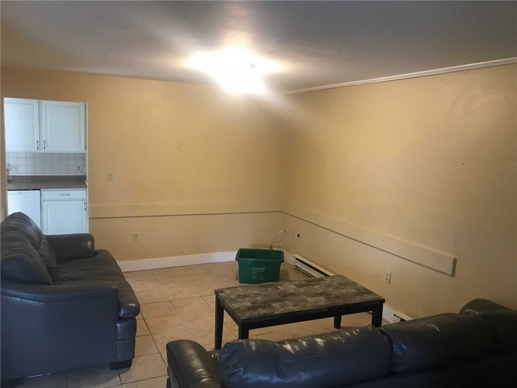 39 Annandale Road Newport, RI 02840 - Photo 6 of 15