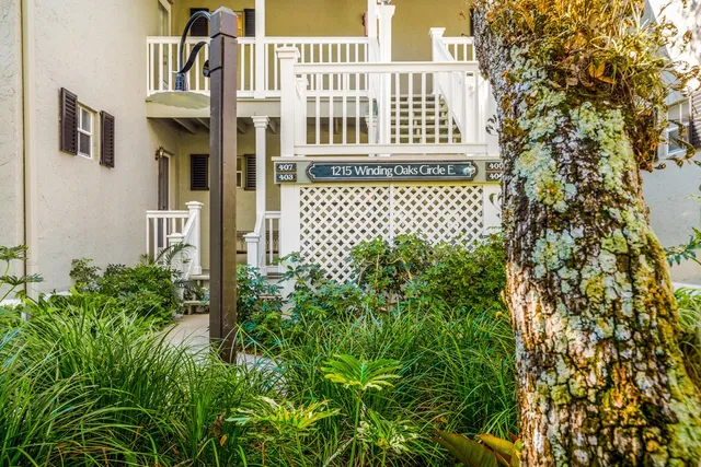 $7,750 | 1215 Winding Oaks Circle East, Unit 407, Vero Beach, FL 32963