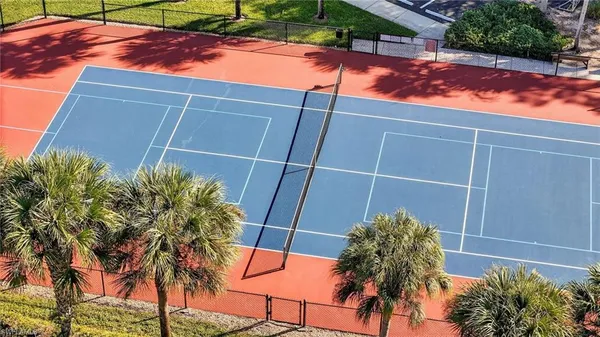 $3,500 | 209 Robin Hood Circle, Unit 201, Naples, FL 34104