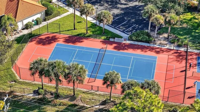 $3,500 | 209 Robin Hood Circle, Unit 201, Naples, FL 34104