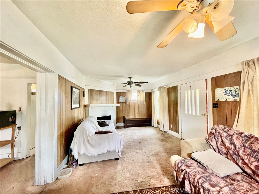 4474 Highland Place Riverside, CA 92506 - Photo 8 of 22 a bedroom with a bed and window