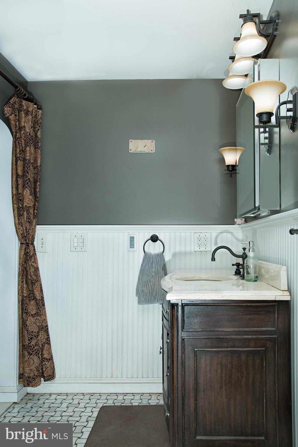719 Hillen Road Towson, MD 21286 - Photo 21 of 30 Heated Bathroom Floors