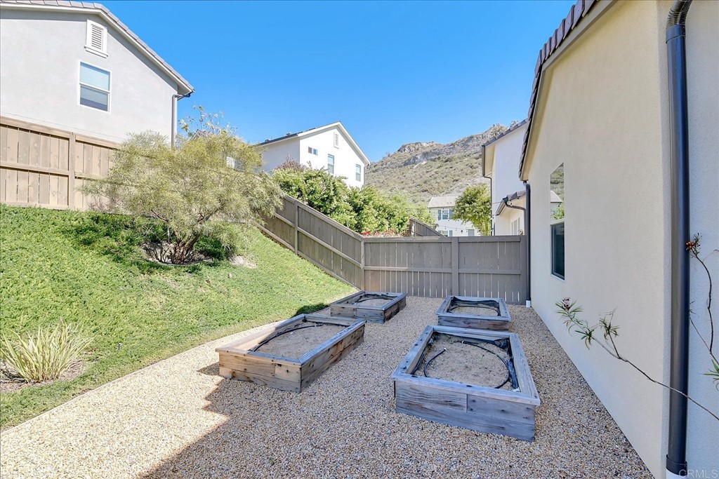 2689 Overlook Point Drive Escondido, CA 92029 - Photo 24 of 36