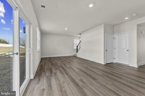 $564,990 | 180 Wood Walk Avenue, La Plata, MD 20646