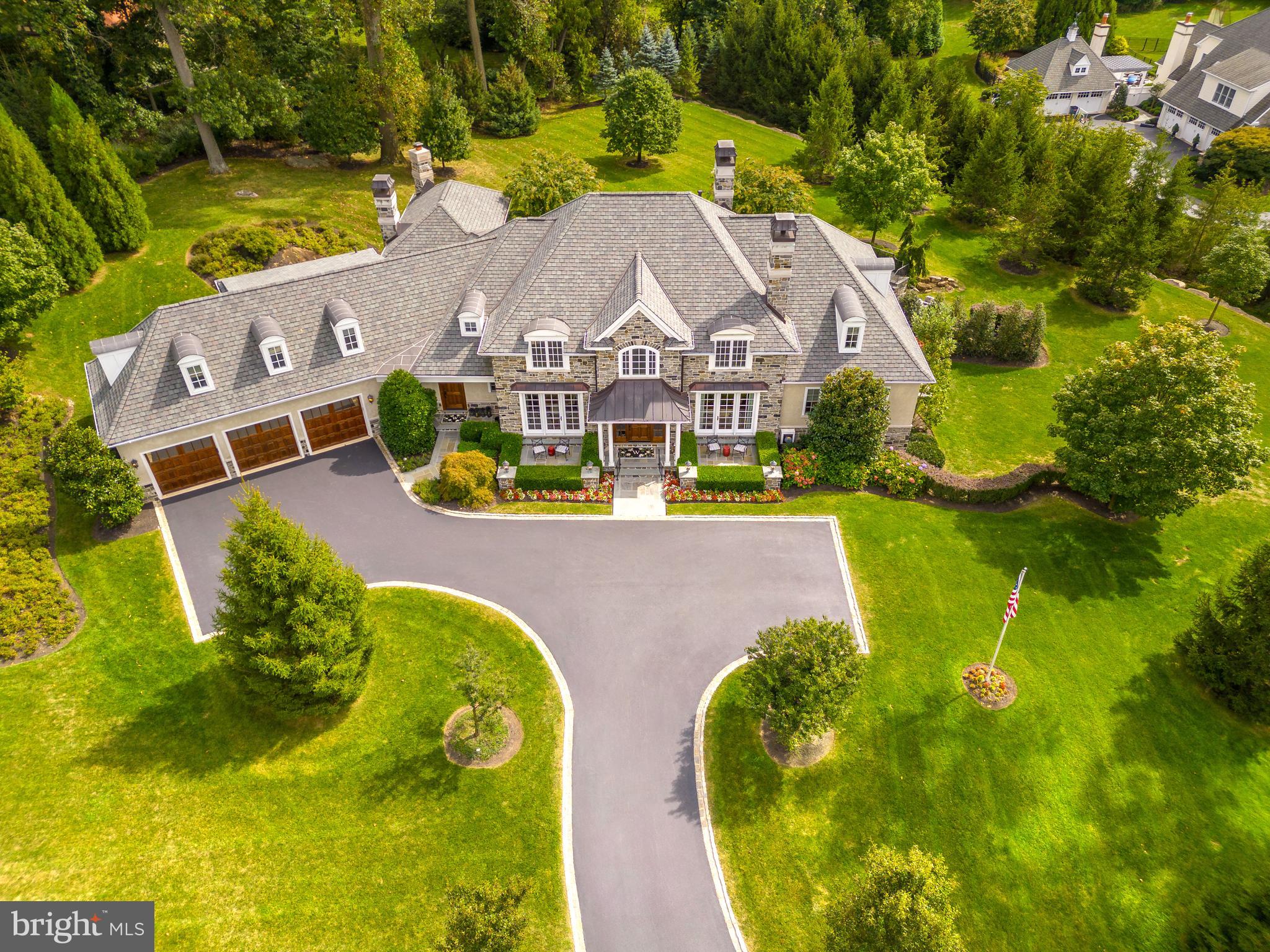 Exterior Front Overhead