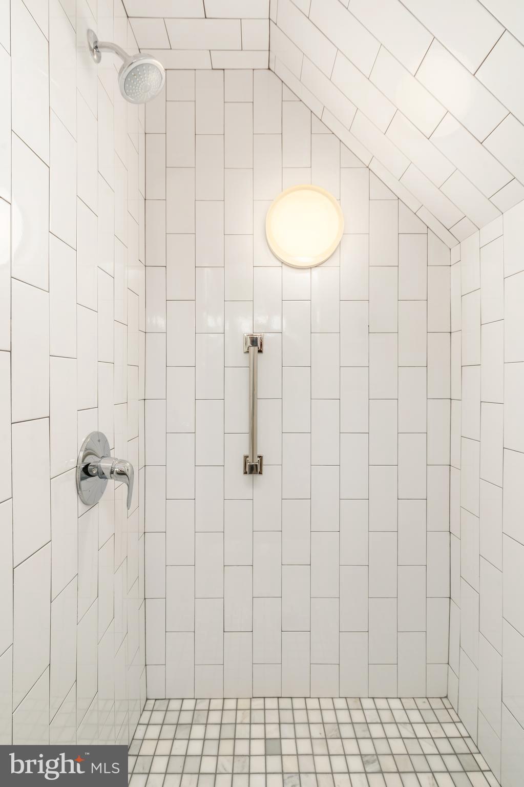 314 Winfield Road Devon, PA 19333 - Photo 47 of 69 3rd Bedroom Suite - Bath