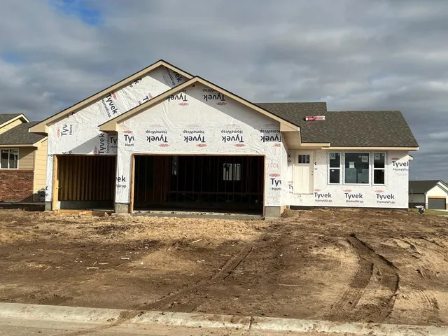 $233,700 | 1706 North Kentucky Lane, Wichita, KS 67235