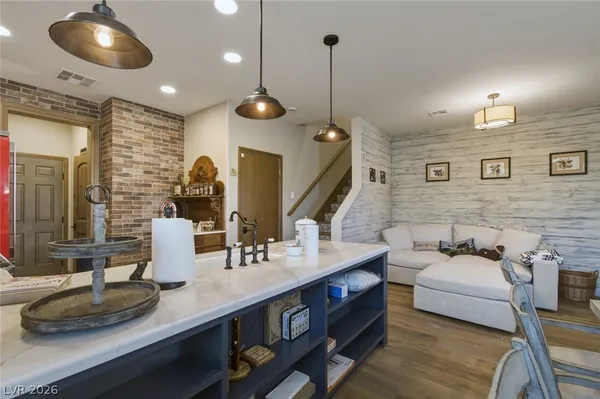 $3,995 | 117 Weisbrook Court, Henderson, NV 89011