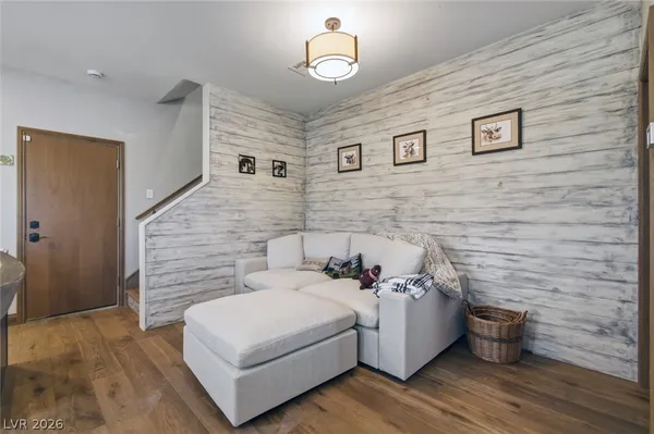 $3,995 | 117 Weisbrook Court, Henderson, NV 89011