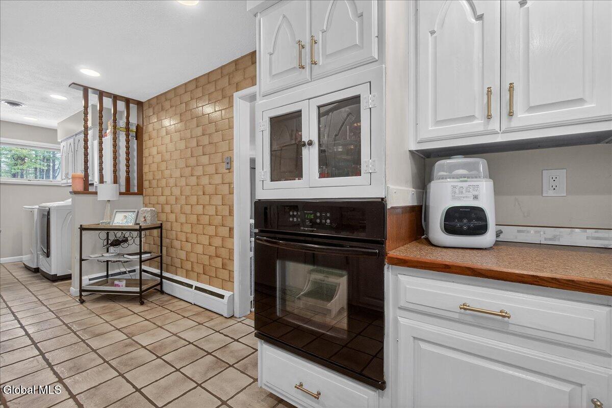 6 Flint Drive Bethlehem, NY 12054 - Photo 12 of 26 33-6 Flint Dr-33