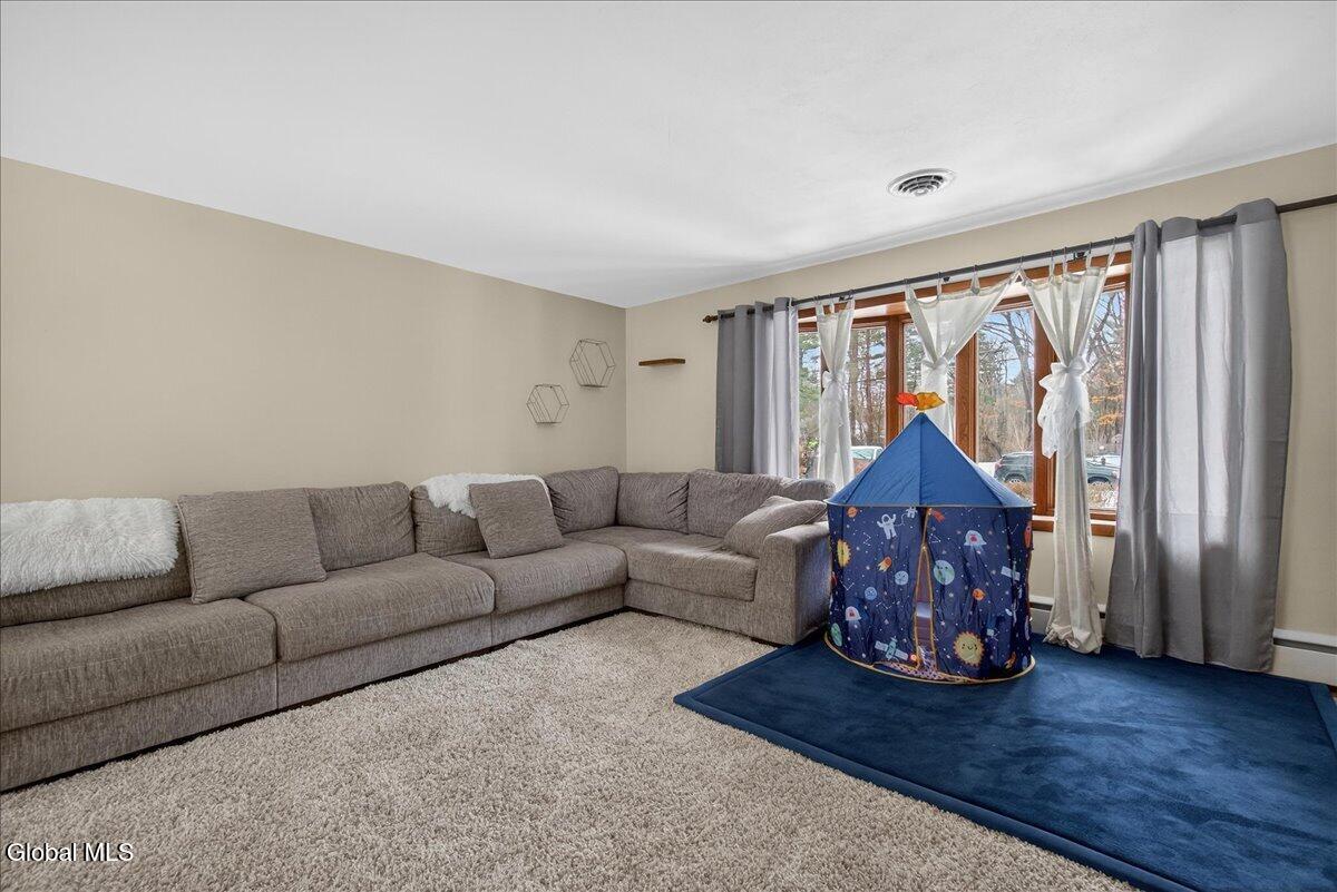 6 Flint Drive Bethlehem, NY 12054 - Photo 7 of 26 23-6 Flint Dr-23