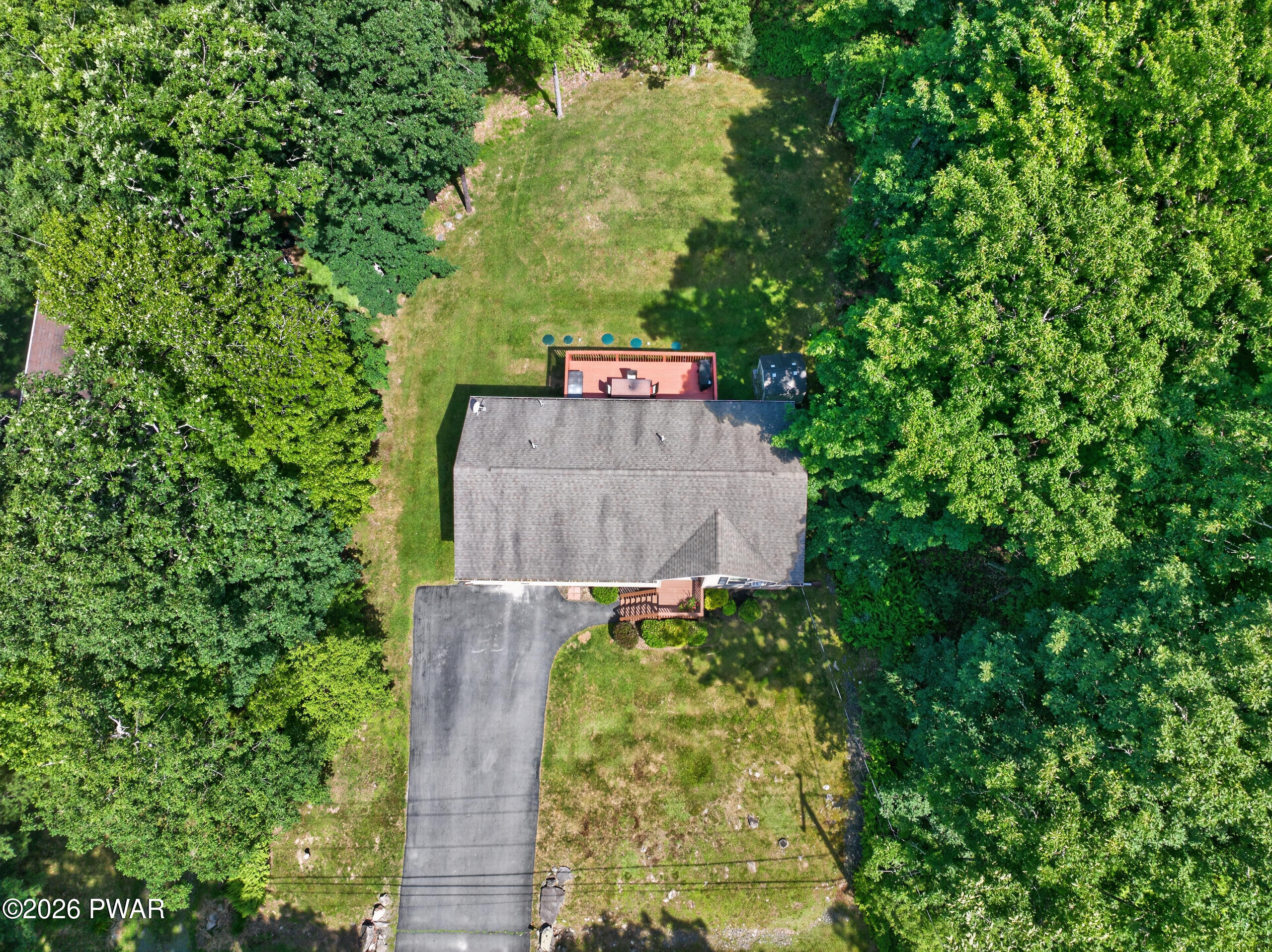 118 Orange Blossom Road Milford, PA 18337 - Photo 3 of 49