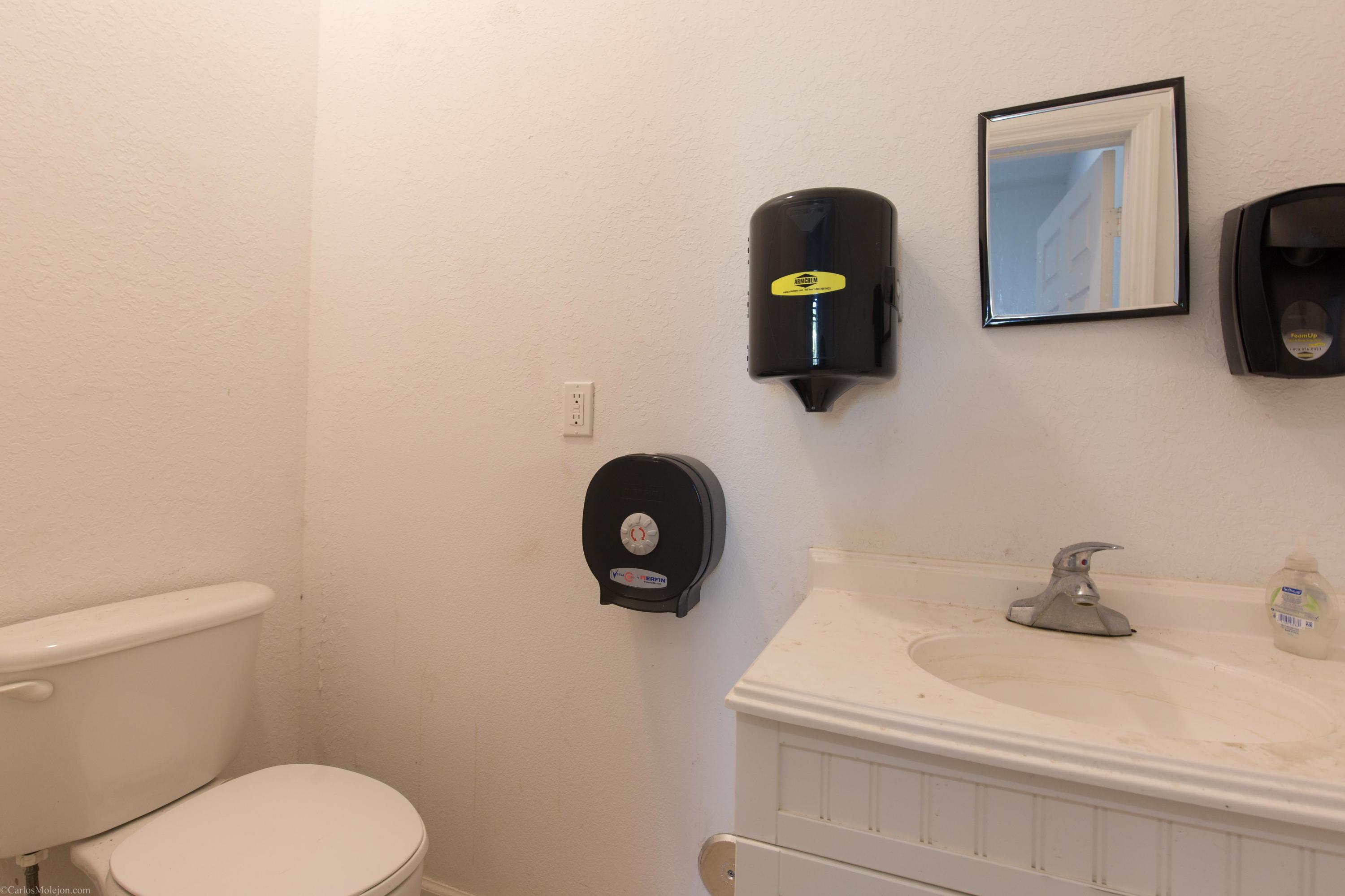 12981 Casey Road Loxahatchee, FL 33470 - Photo 68 of 86 Barn Bathroom