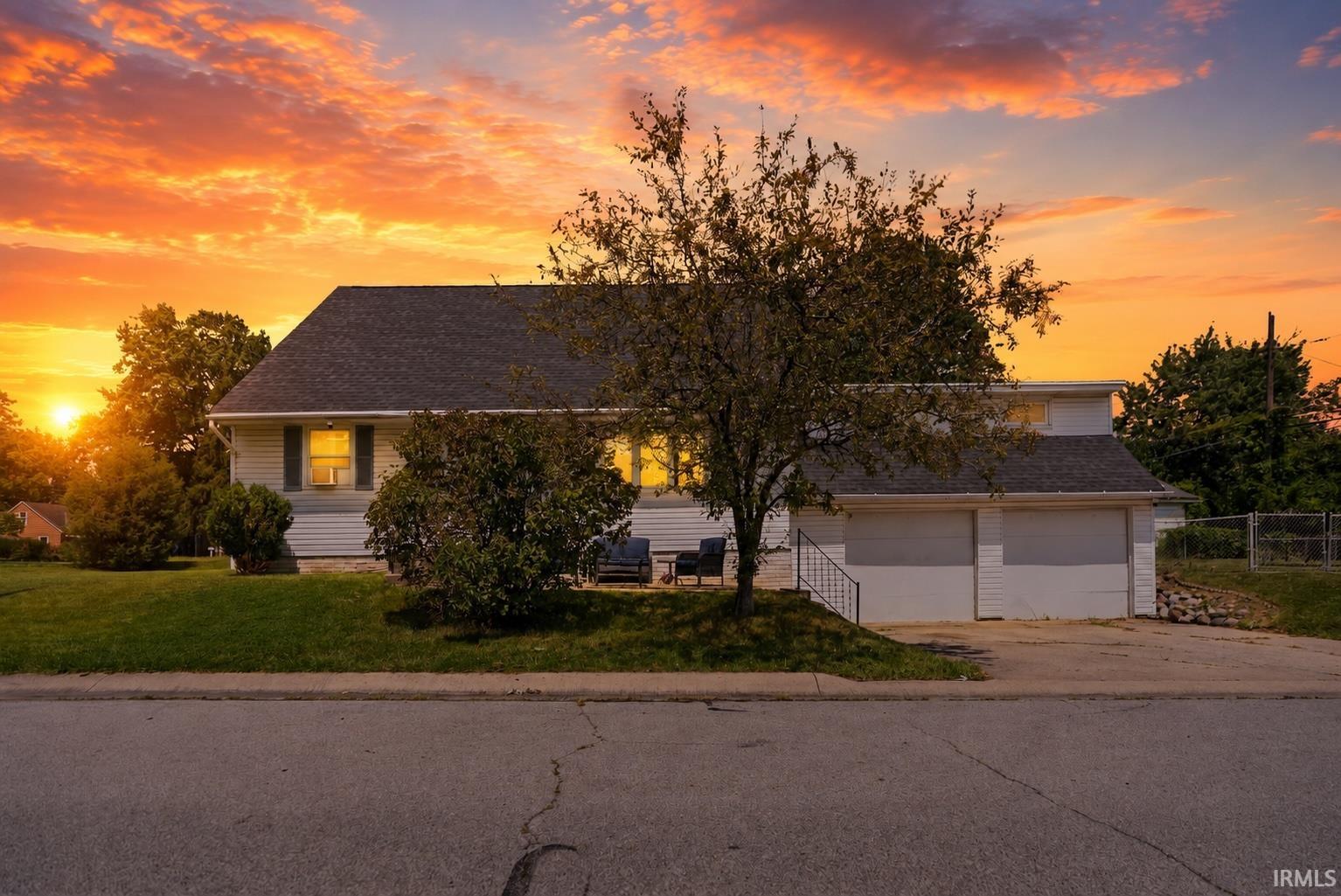 2906 Hobson Road Fort Wayne, IN 46805 - Photo 1 of 49