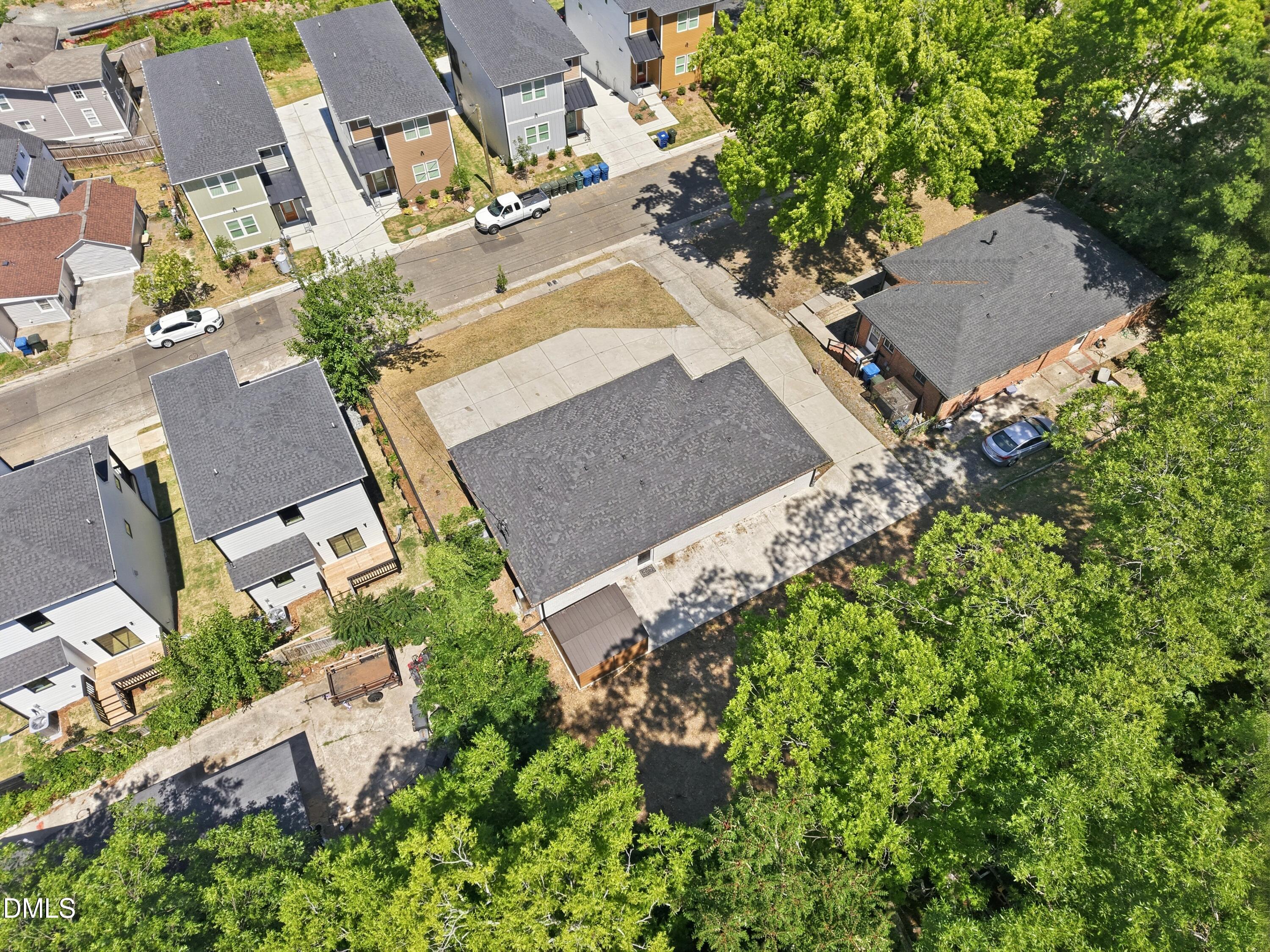 1007 Grant Street Durham, NC 27701 - Photo 38 of 45