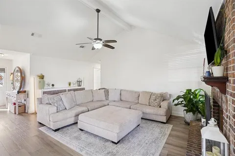 $390,000 | 231 Carole Drive, Mandeville, LA 70448
