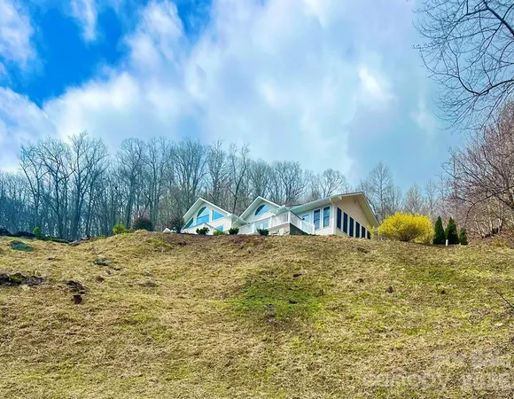 $850,000 | 770 Discovery Place, Sylva, NC 28779