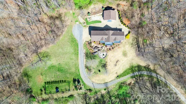 $850,000 | 770 Discovery Place, Sylva, NC 28779