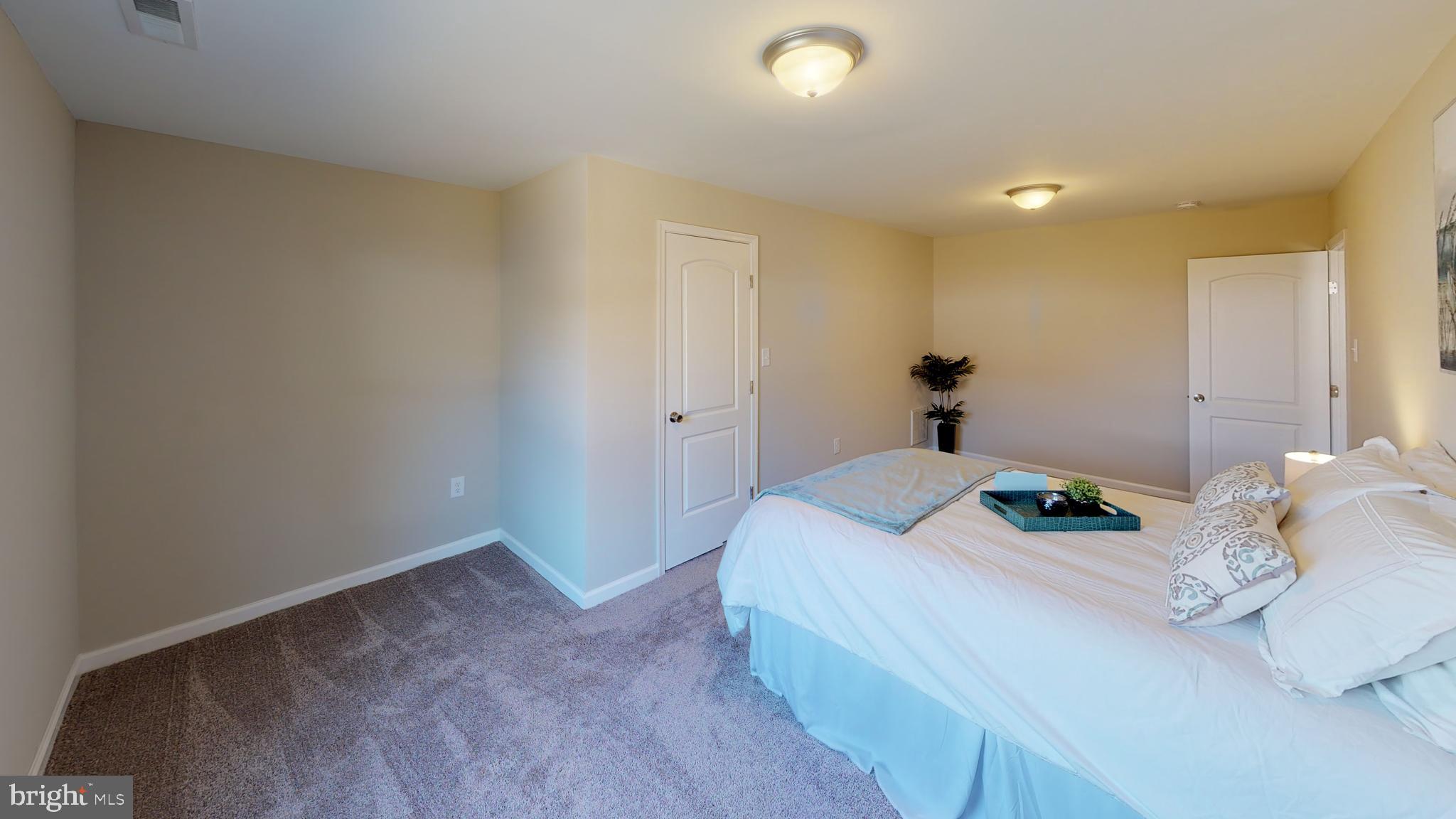 1314 Wickell Road Odenton, MD 21113 - Photo 15 of 21 Spacious Master with nook for a desk or vanity!