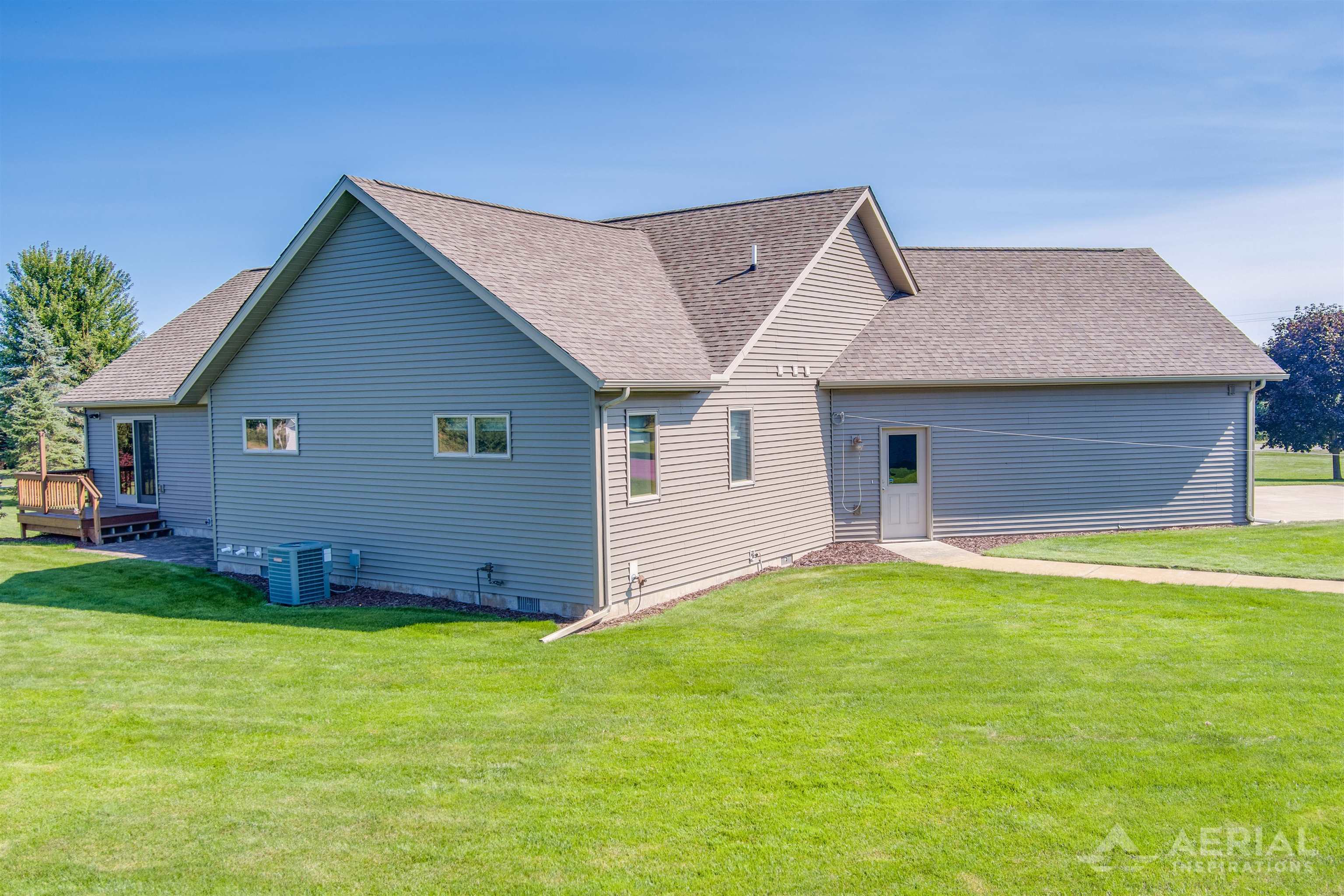 2086 State Road West Branch, MI 48661 - Photo 7 of 40 1928426-f8dcce26-b78e-49f3-8b2a-4907d8dd5214.JPG