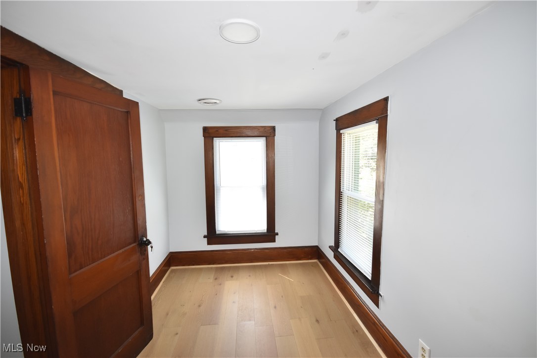 808 West Riddle Avenue Ravenna, OH 44266 - Photo 21 of 28 Bedroom 3