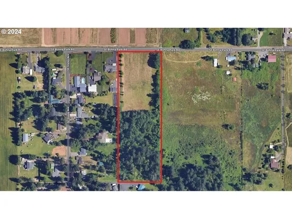 $695,000 | 23322 Southeast Bohna Park Road, Damascus, OR 97089