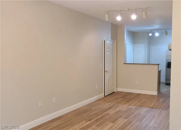 $1,500 | 9975 Peace Way, Unit 1021, Las Vegas, NV 89147