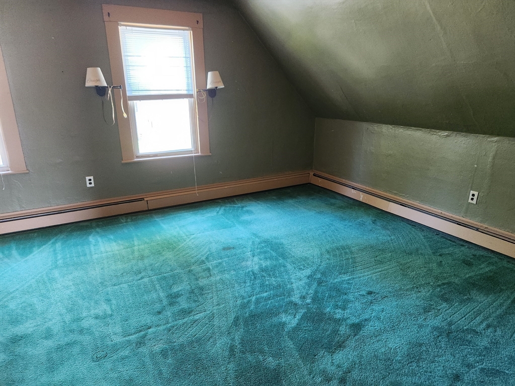 47 Beech Street Winchendon, MA 01475 - Photo 15 of 17 an empty room with a window