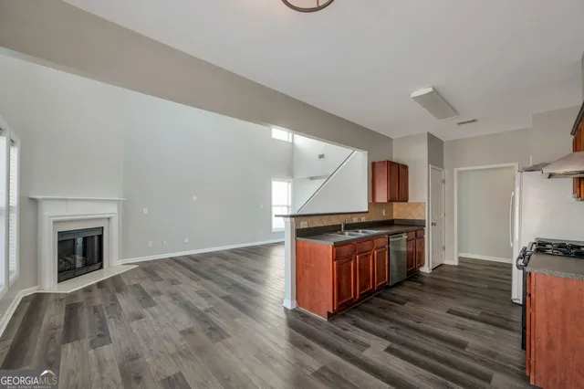 $2,400 | 3305 Briaroak Drive, Duluth, GA 30096